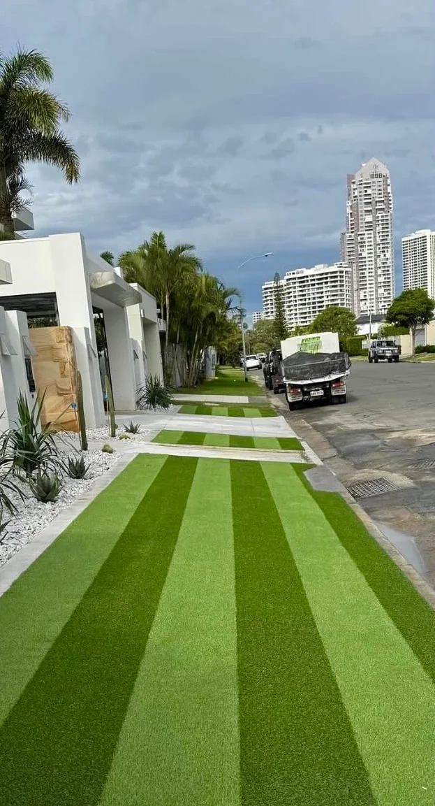 synthetic-grass-business-premises-gold-coast-13.jpg